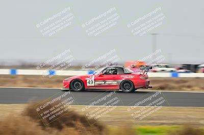 media/Jan-26-2025-CalClub SCCA (Sun) [[cfcea7df88]]/Group 1/Race/